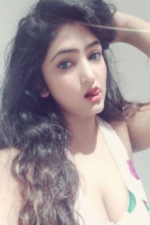 Virgin Call Girls Saloni - Escort in Pune - Photo 1 of 6